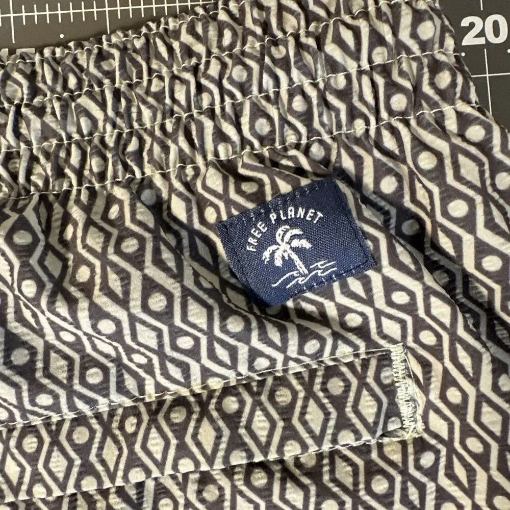 Men’s Original Free Planet Swim Trunks XL Swimming Shorts Gray Diamond Print